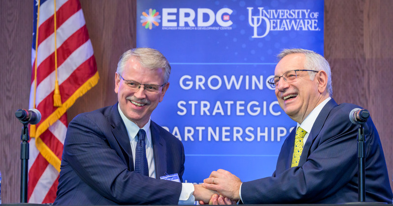 UD, Army Corps R&D Center sign strategic partnership